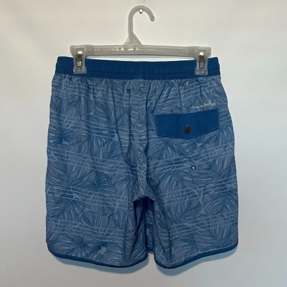 Travis Mathew Board Shorts Mens Small Blue Tropical Floral Print Swim Trunks